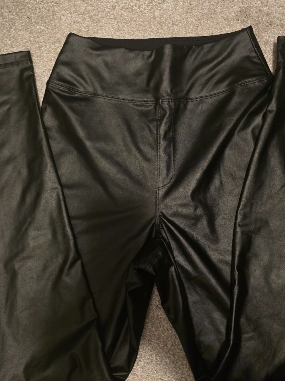 OFFLINE by Aerie Real Luxe High Rise Faux Leather Leggings Size M NWOT